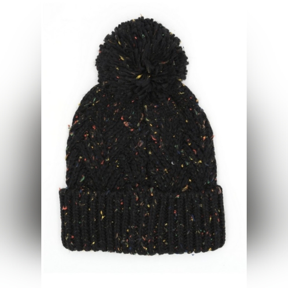 Winter Crotche beenie - Picture 3 of 3